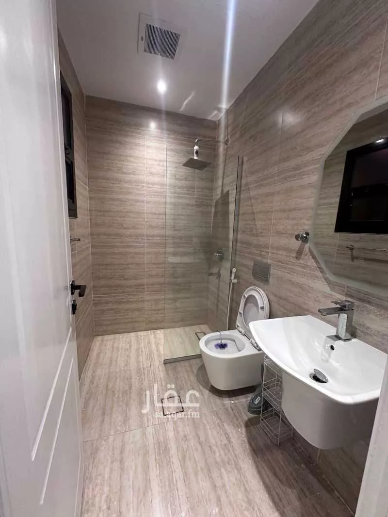 شقة 3 غرف في الحمرا 4