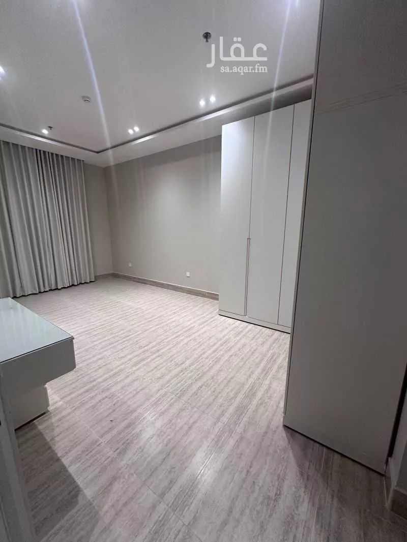 شقة 3 غرف في الحمرا 5