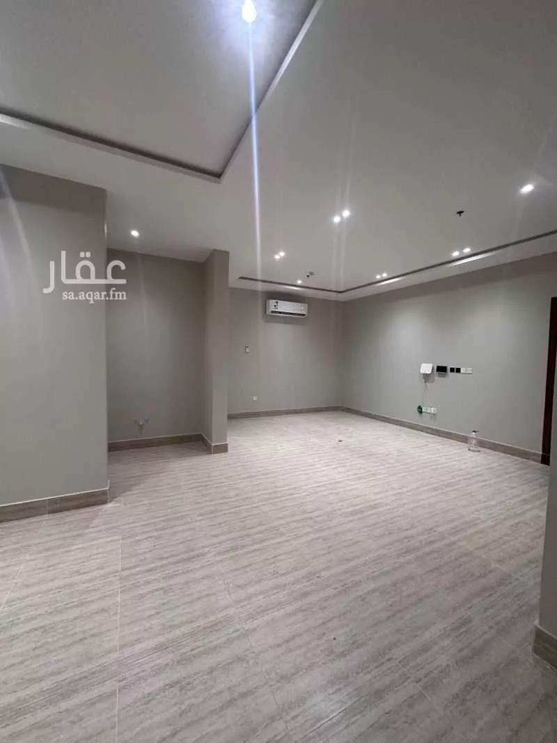 شقة 3 غرف في الحمرا 8