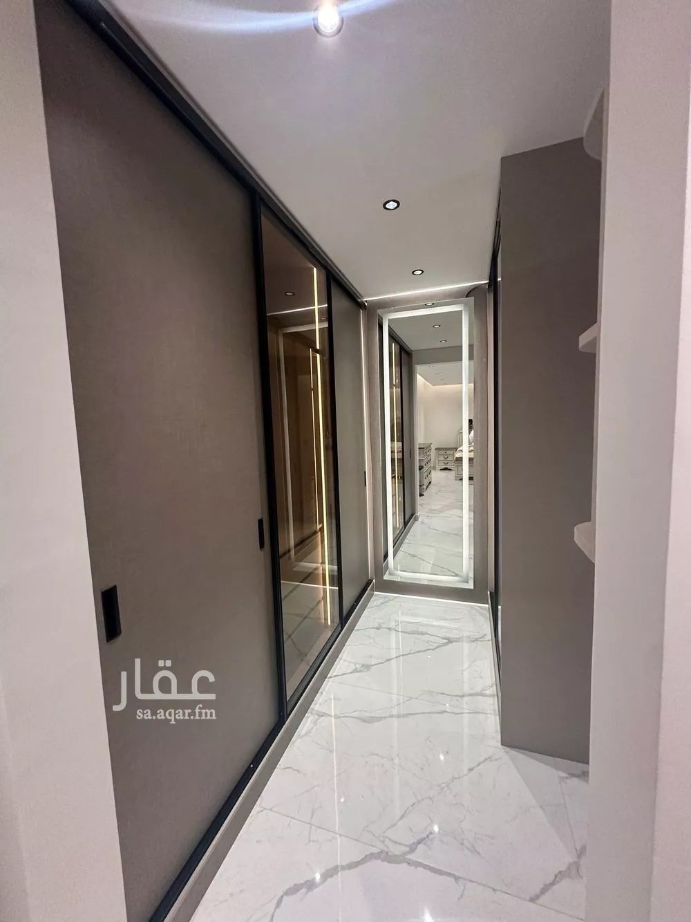 دور 4 غرف في النرجس 14