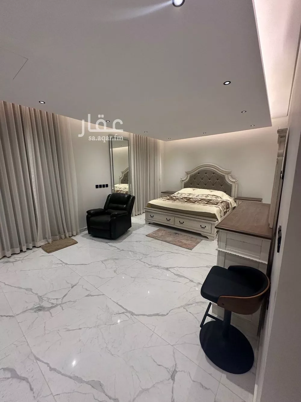 دور 4 غرف في النرجس 10