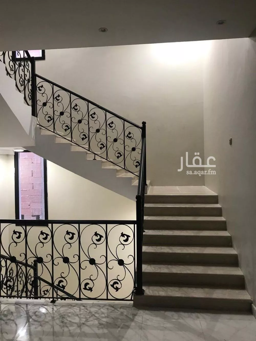 فيلا 6 غرف في الزمرد 7