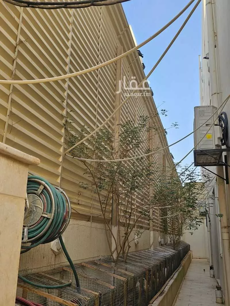 فيلا 12 غرف في الروابي 7