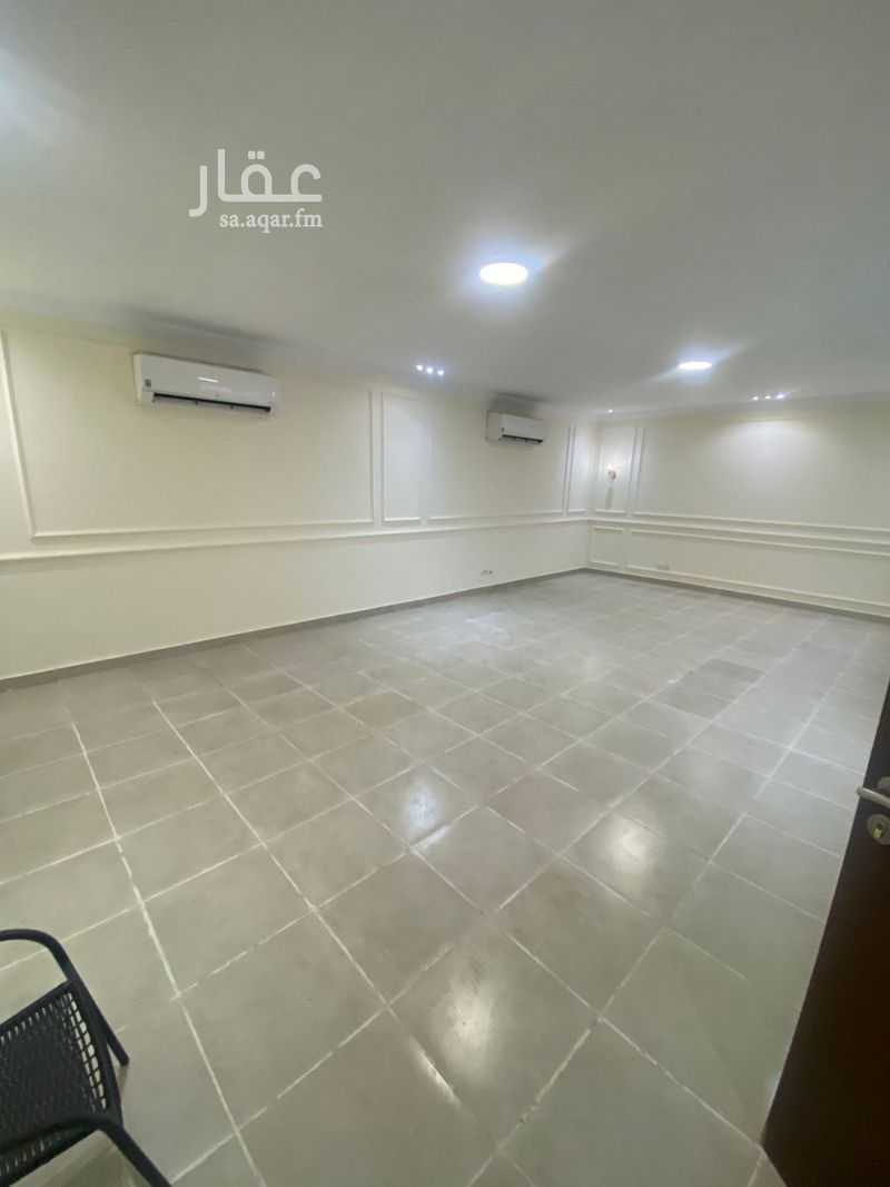 4 bedroom villa in Al Gharbiyah, Jeddah 7