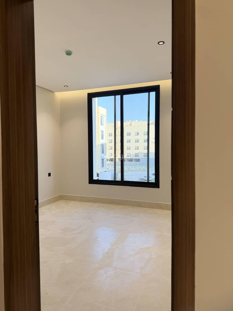 4 bedroom apartment in Al Jisr, Eastern Province 9
