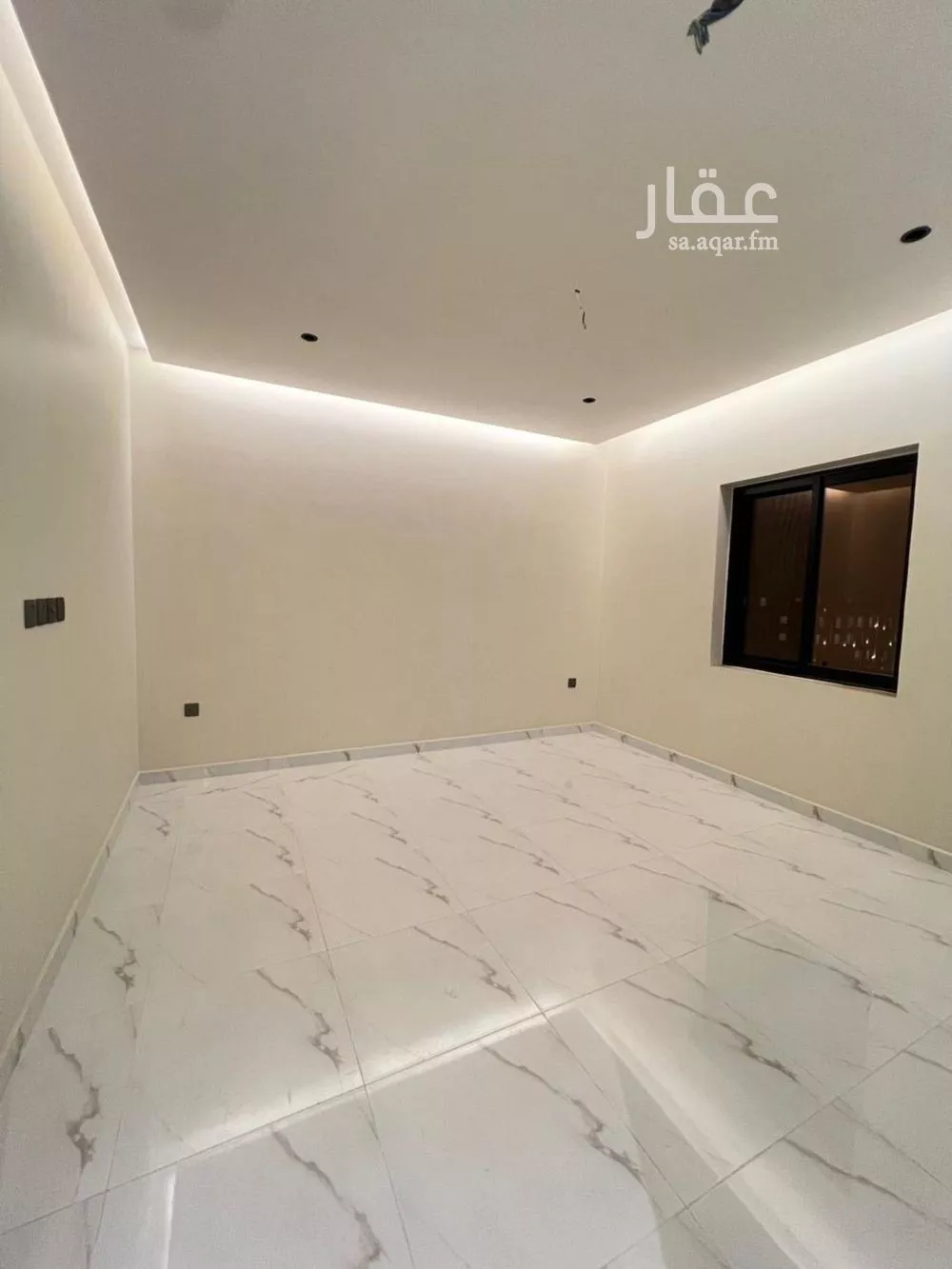 شقة 5 غرف في الريان 9