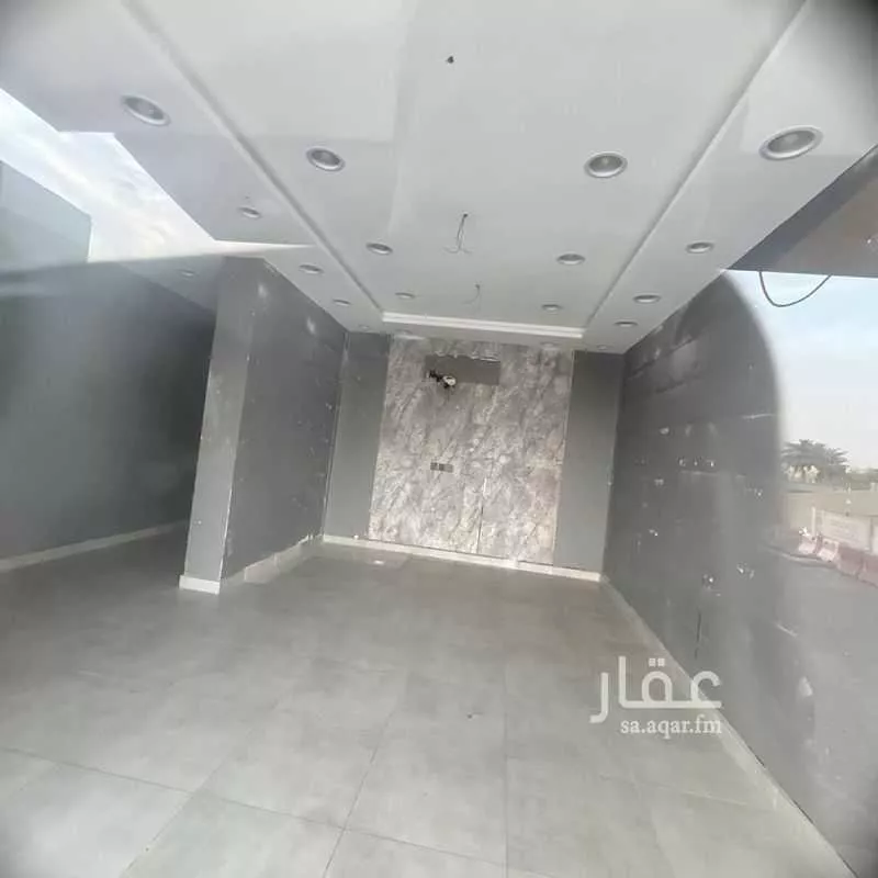 محل 25 م² في الواحة 3