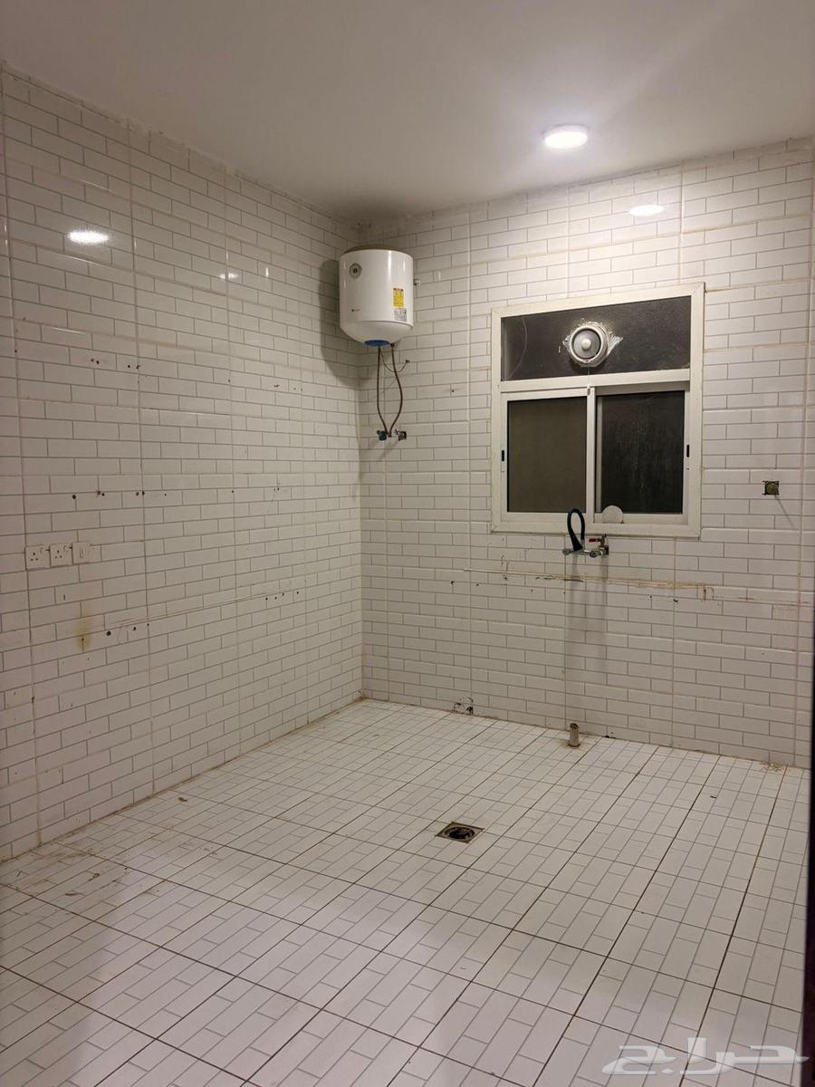 شقة 2 غرف في الرمال 8