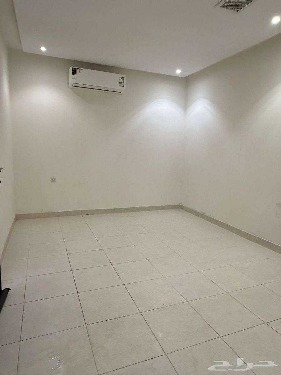 1 bedroom apartment in Al Rimal 6