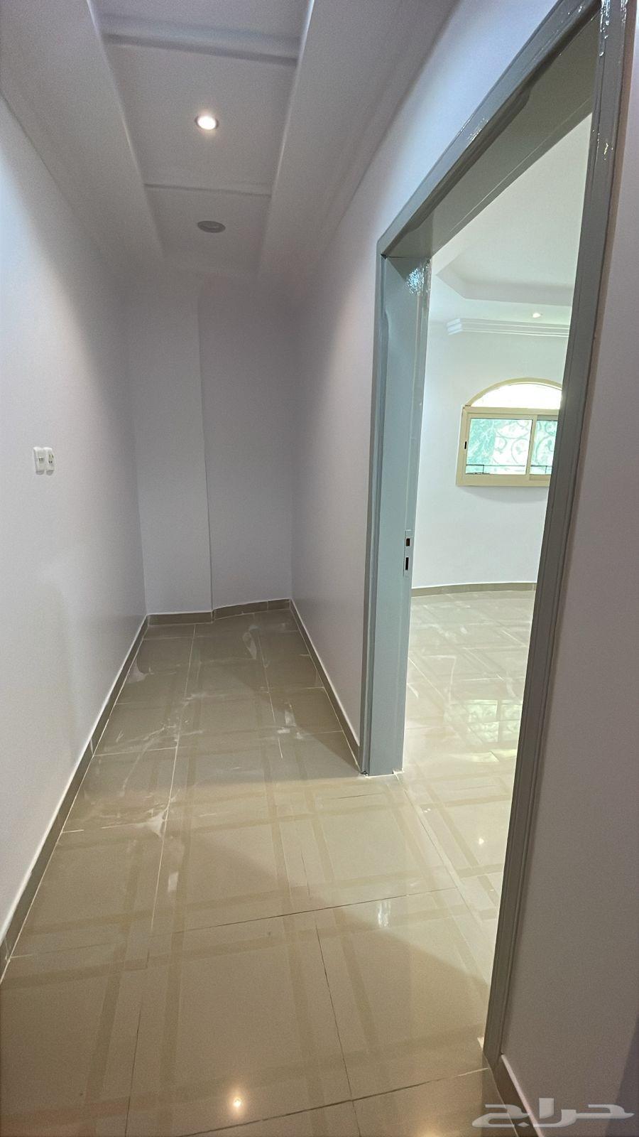 1 bedroom apartment in Al Khaleej 6