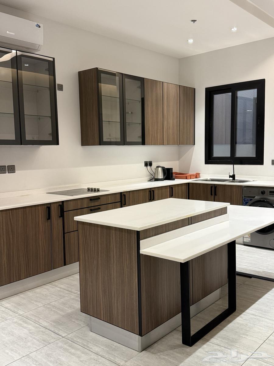 شقة 2 غرف في العارض 4