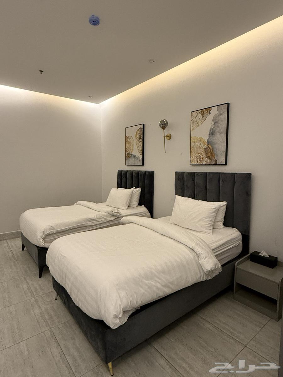 شقة 2 غرف في العارض 5