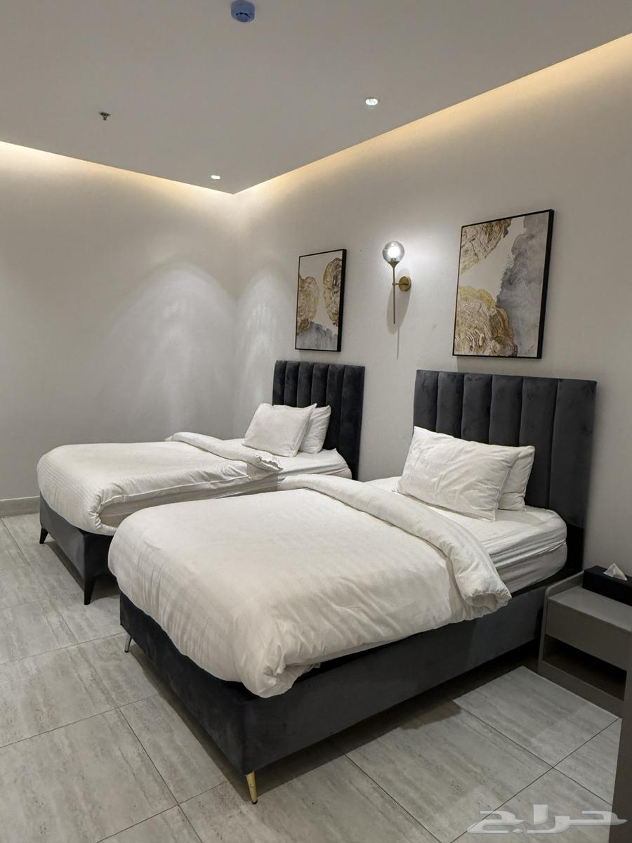 شقة 2 غرف في العارض 7
