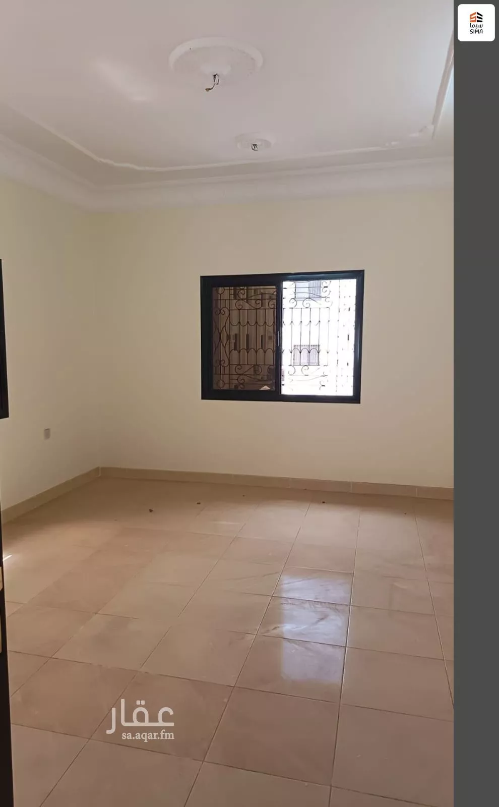 شقة 4 غرف في النزهة 6