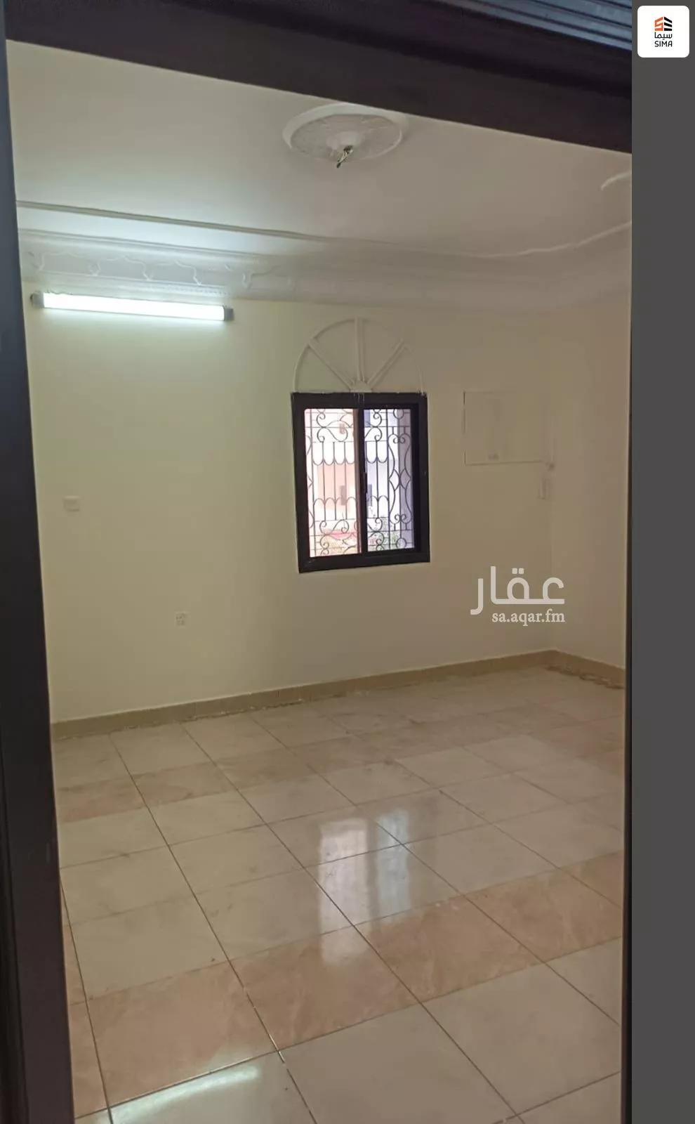 شقة 4 غرف في النزهة 8