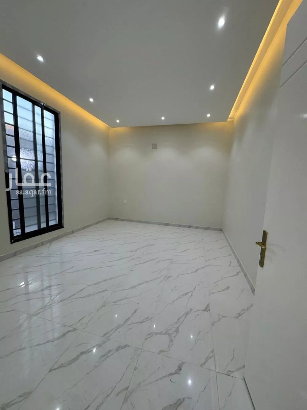 دور 7 غرف في الشرق 13