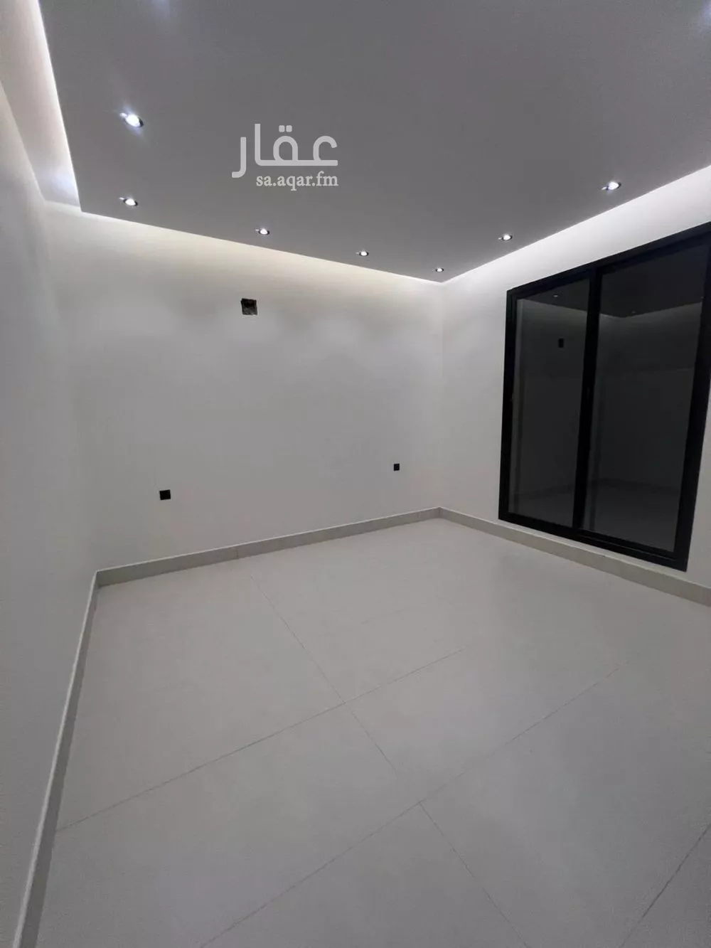 فيلا 5 غرف في طويق 8