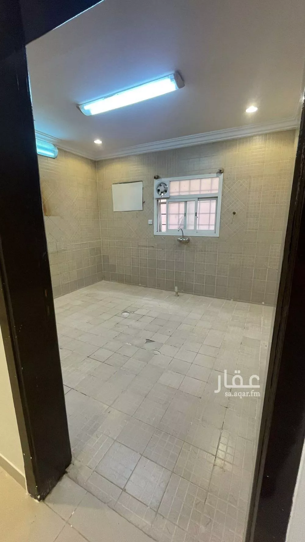 دور 6 غرف في العزيزية 8