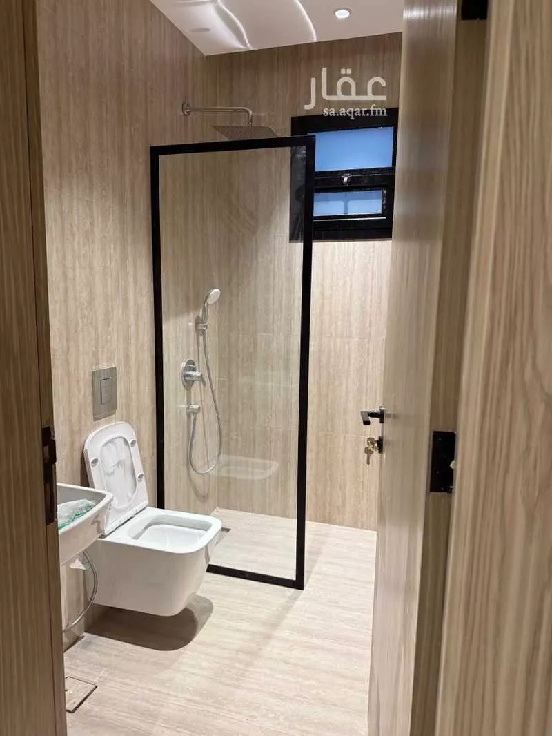 دور 3 غرف في العارض 4