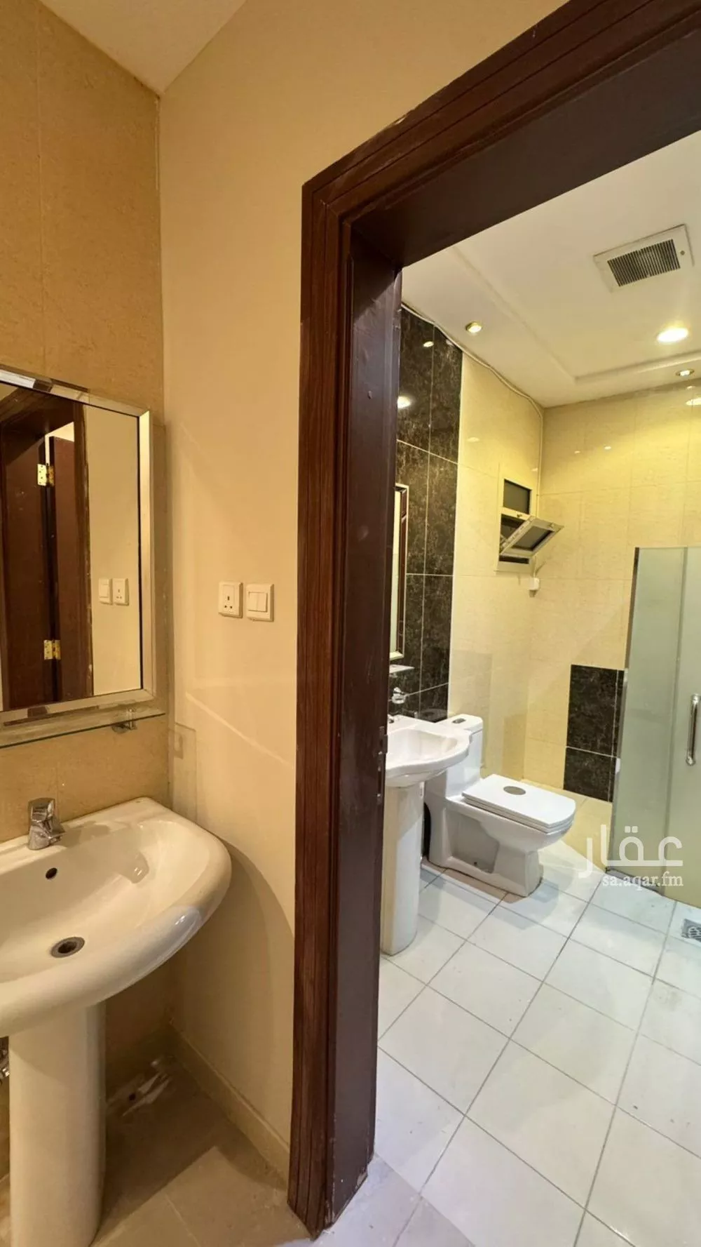 4 bedroom floor in Al Yasmin 7