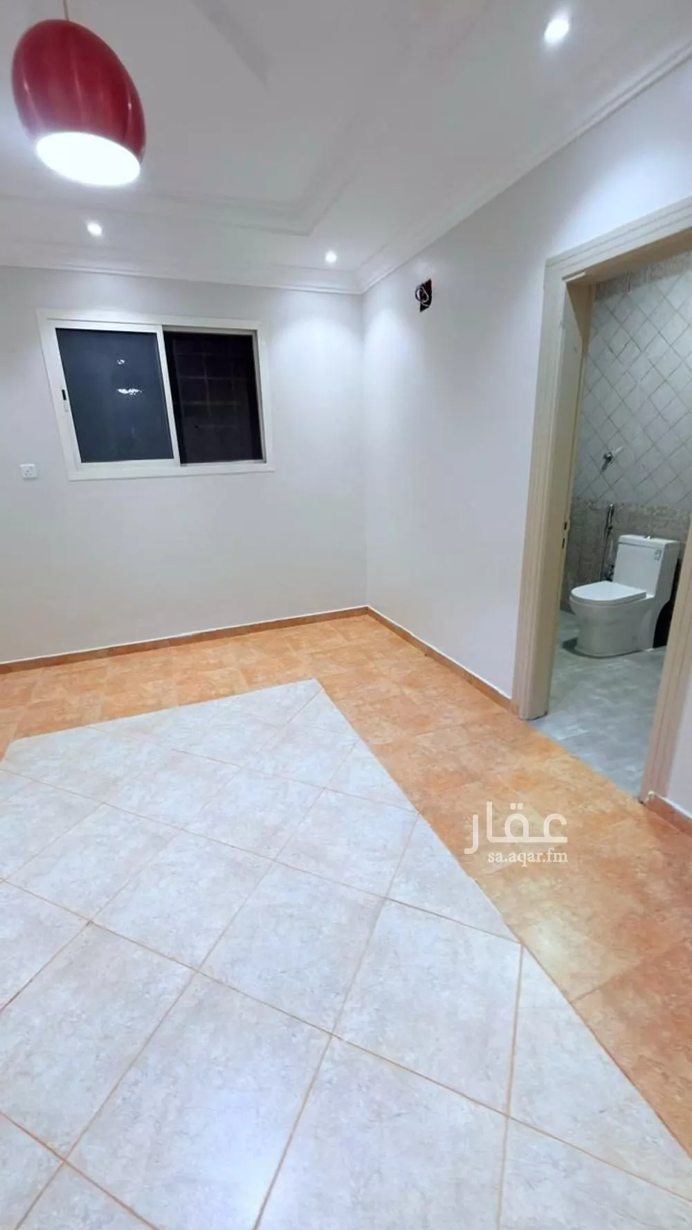 دور 5 غرف في السعادة 3