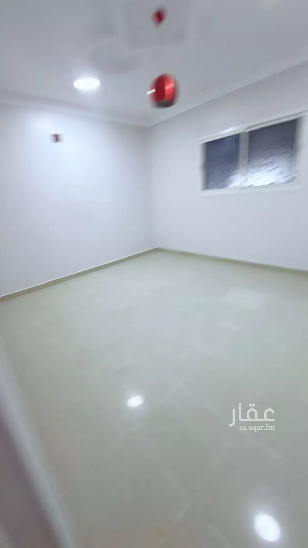 دور 5 غرف في السعادة 4