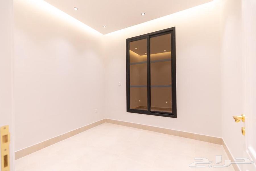 شقة 3 غرف في العزيزية 4