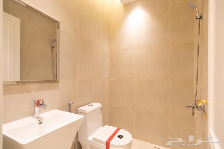 شقة 3 غرف في العزيزية 5