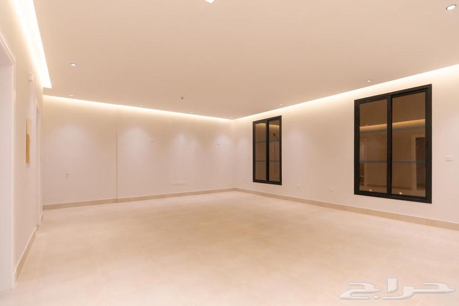 شقة 3 غرف في العزيزية 6