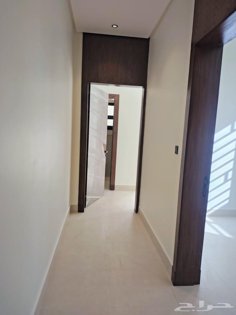 شقة 4 غرف في المهدية 7