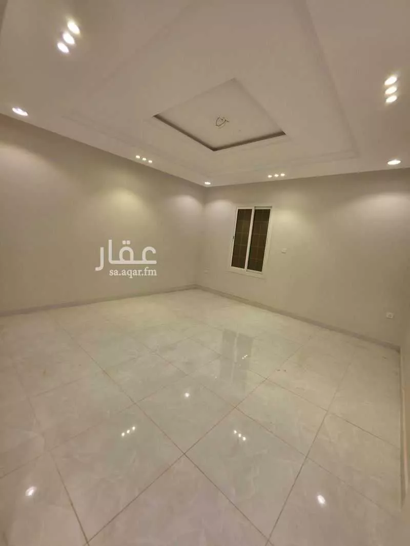 شقة 5 غرف في الريان 9