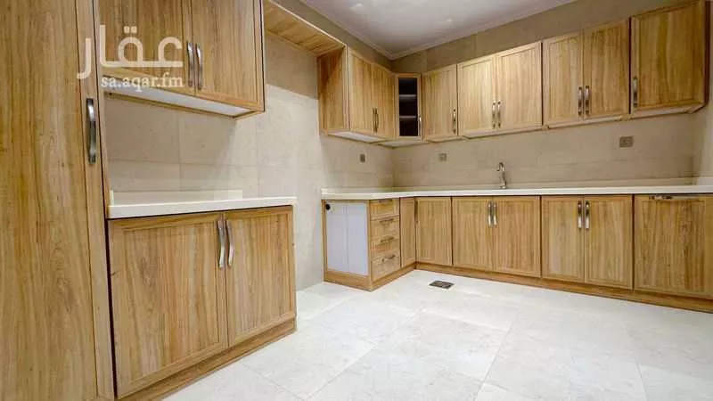 4 bedroom apartment in Al Fayha 9