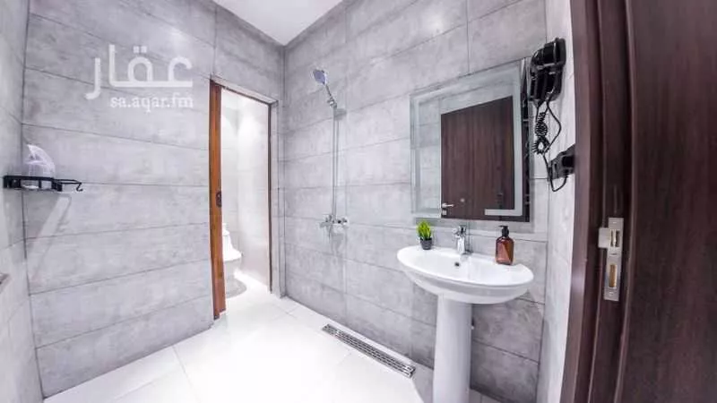 1 bedroom apartment in Al Rawdah 7