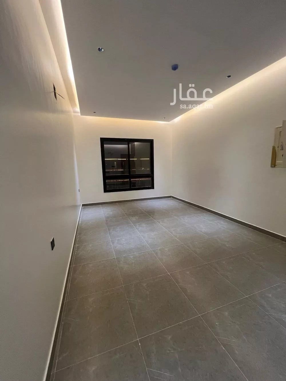 شقة 4 غرف في ديراب 12