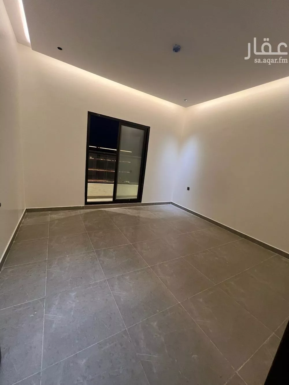 شقة 4 غرف في ديراب 14