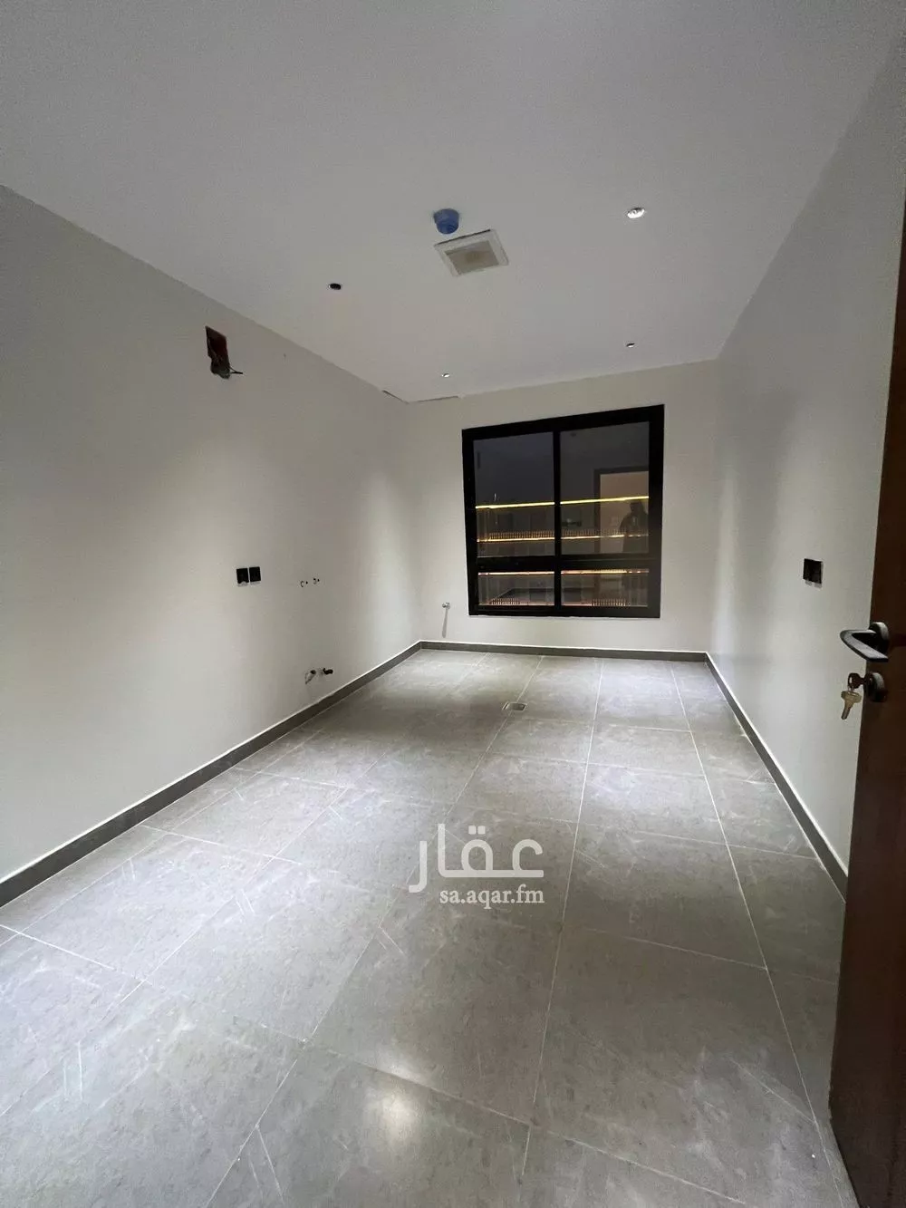 شقة 4 غرف في ديراب 8