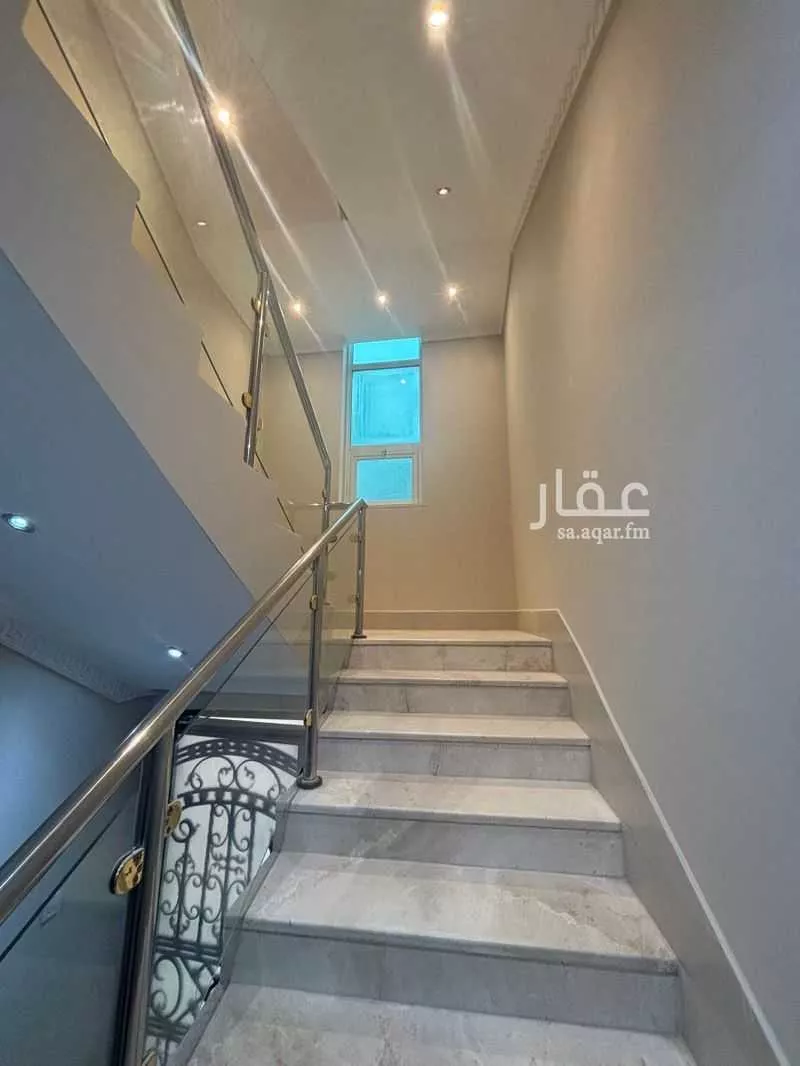 دور 7 غرف في المروج 2