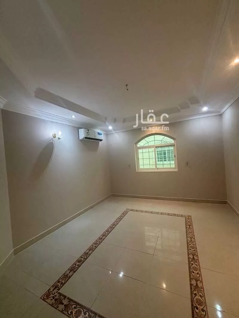 دور 7 غرف في المروج 13