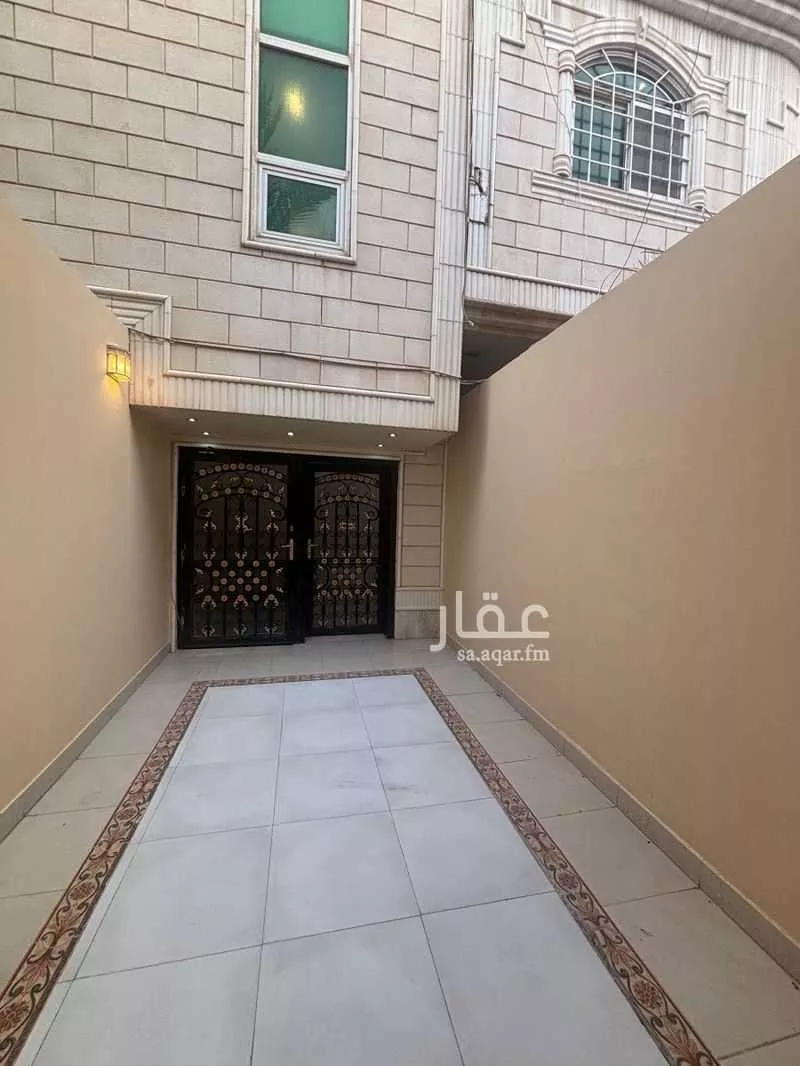 دور 7 غرف في المروج 8