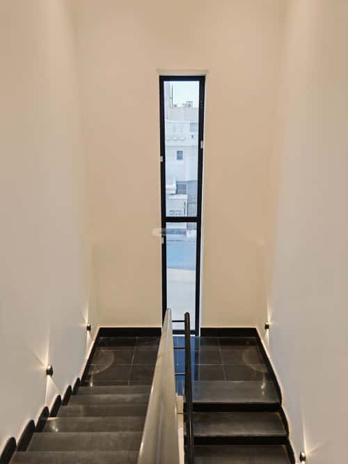 شقة 3 غرف في المونسية 6