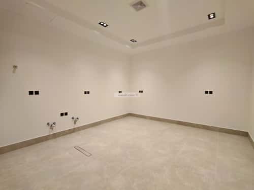 دور 4 غرف في المونسية 8