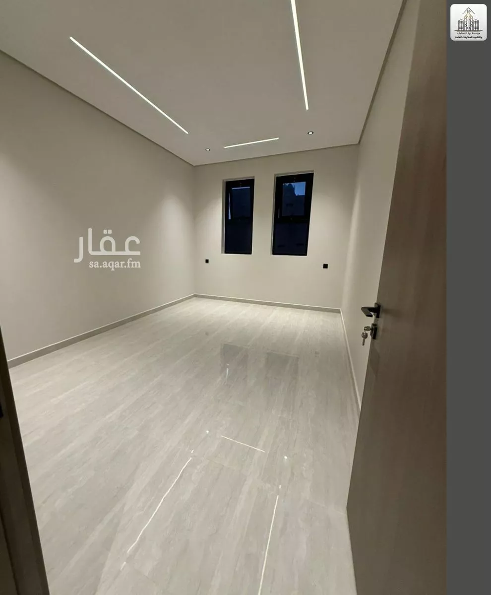 4 bedroom apartment in Dhahrat Namar 5