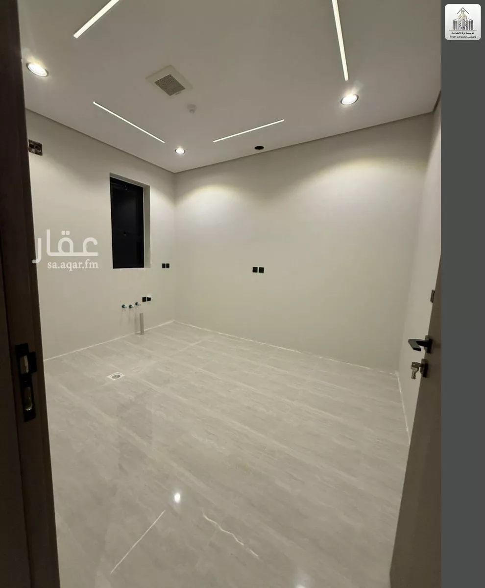 4 bedroom apartment in Dhahrat Namar 6
