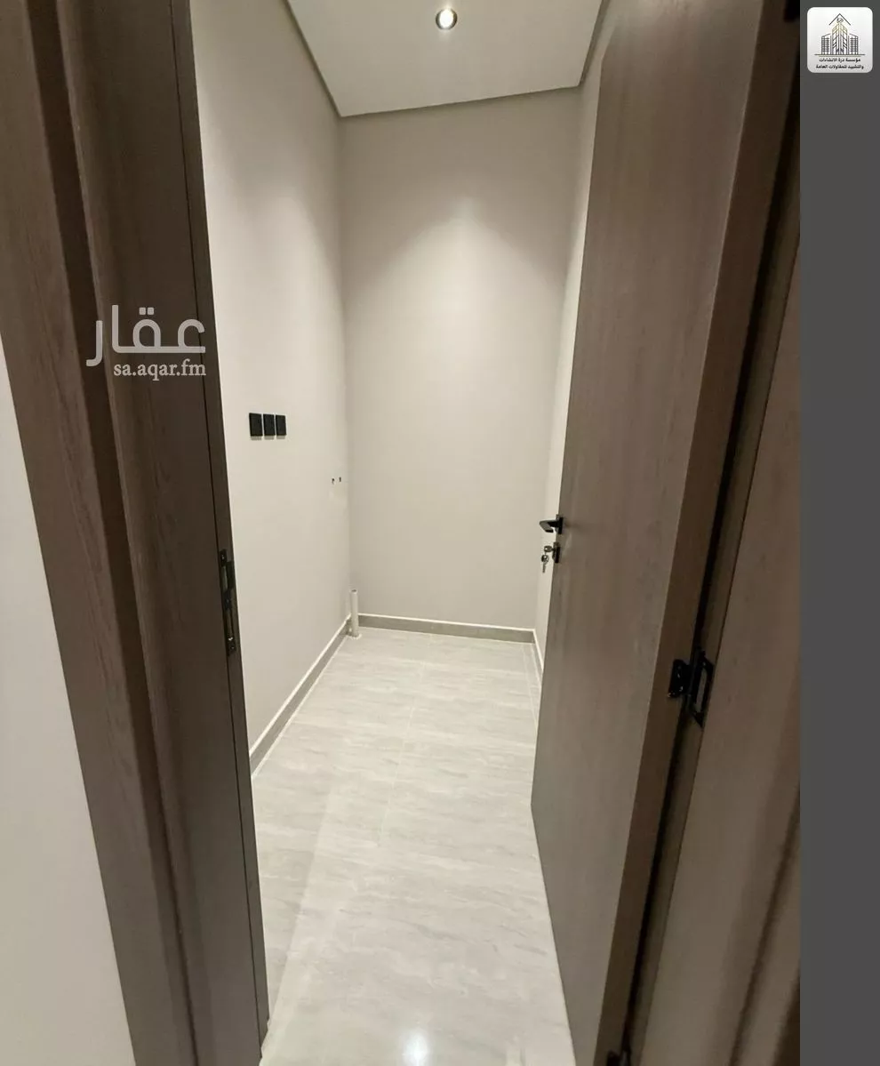 4 bedroom apartment in Dhahrat Namar 8