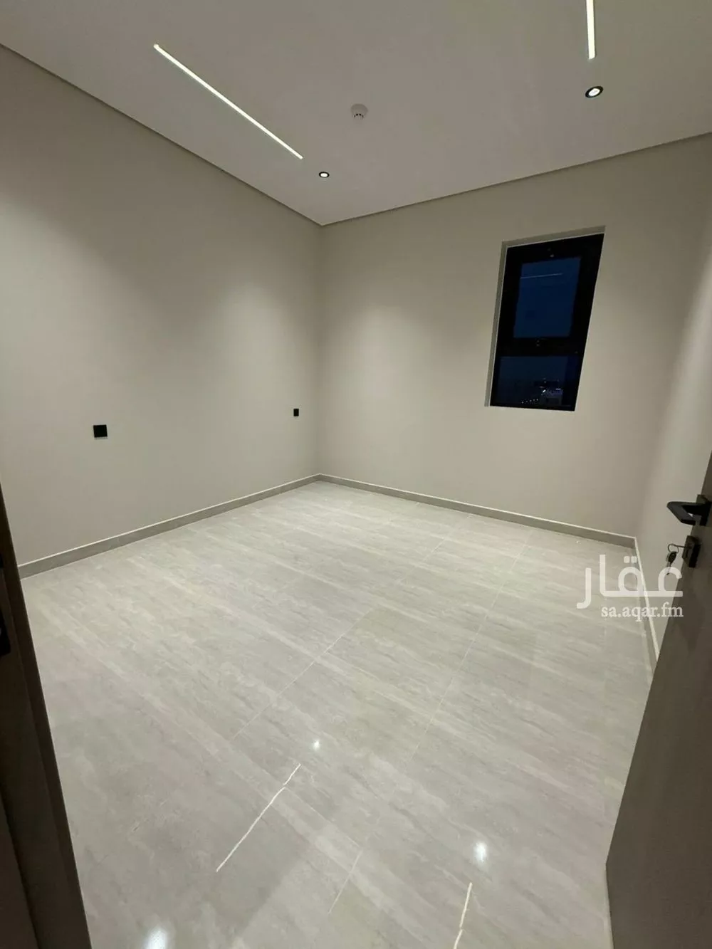 4 bedroom apartment in Dhahrat Namar 2