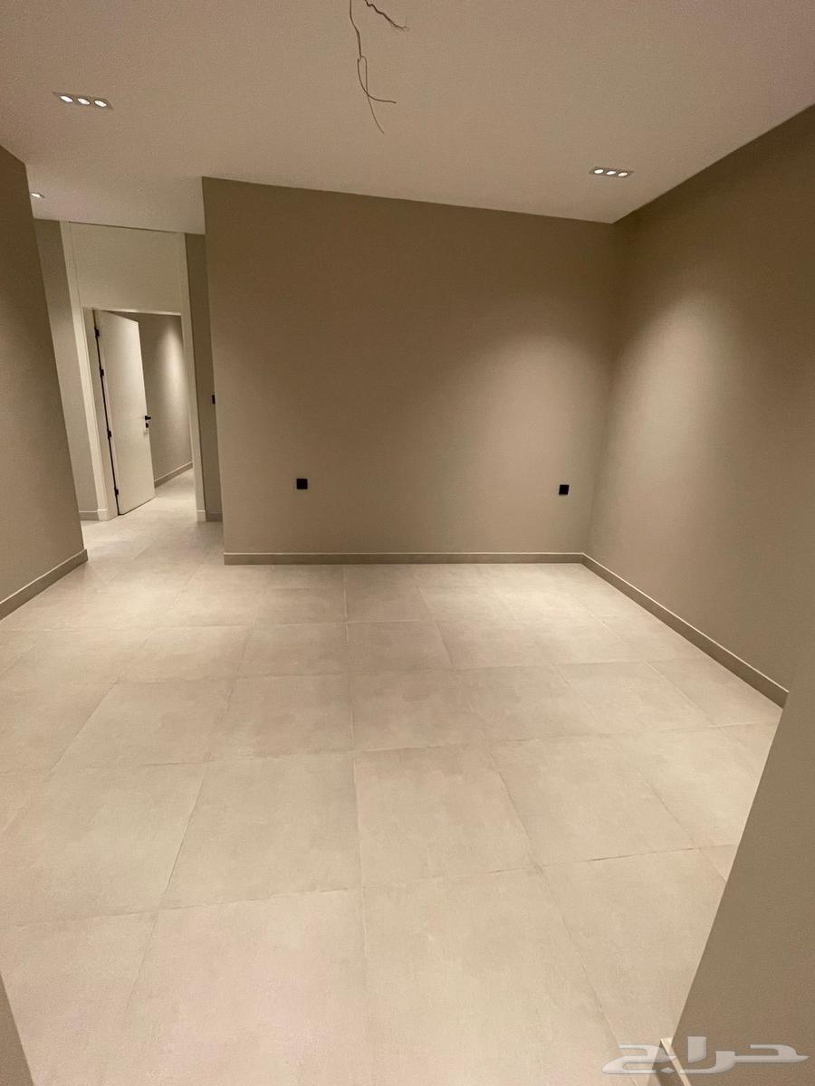 شقة 3 غرف في السلامة 3