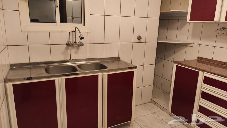 شقة 3 غرف في الربوة 6