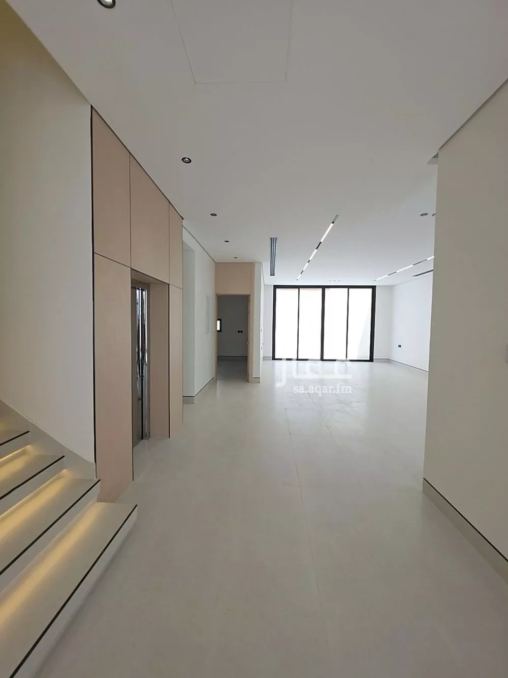 فيلا 8 غرف في النرجس 13