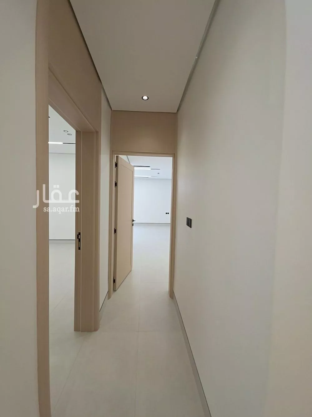 فيلا 8 غرف في النرجس 14