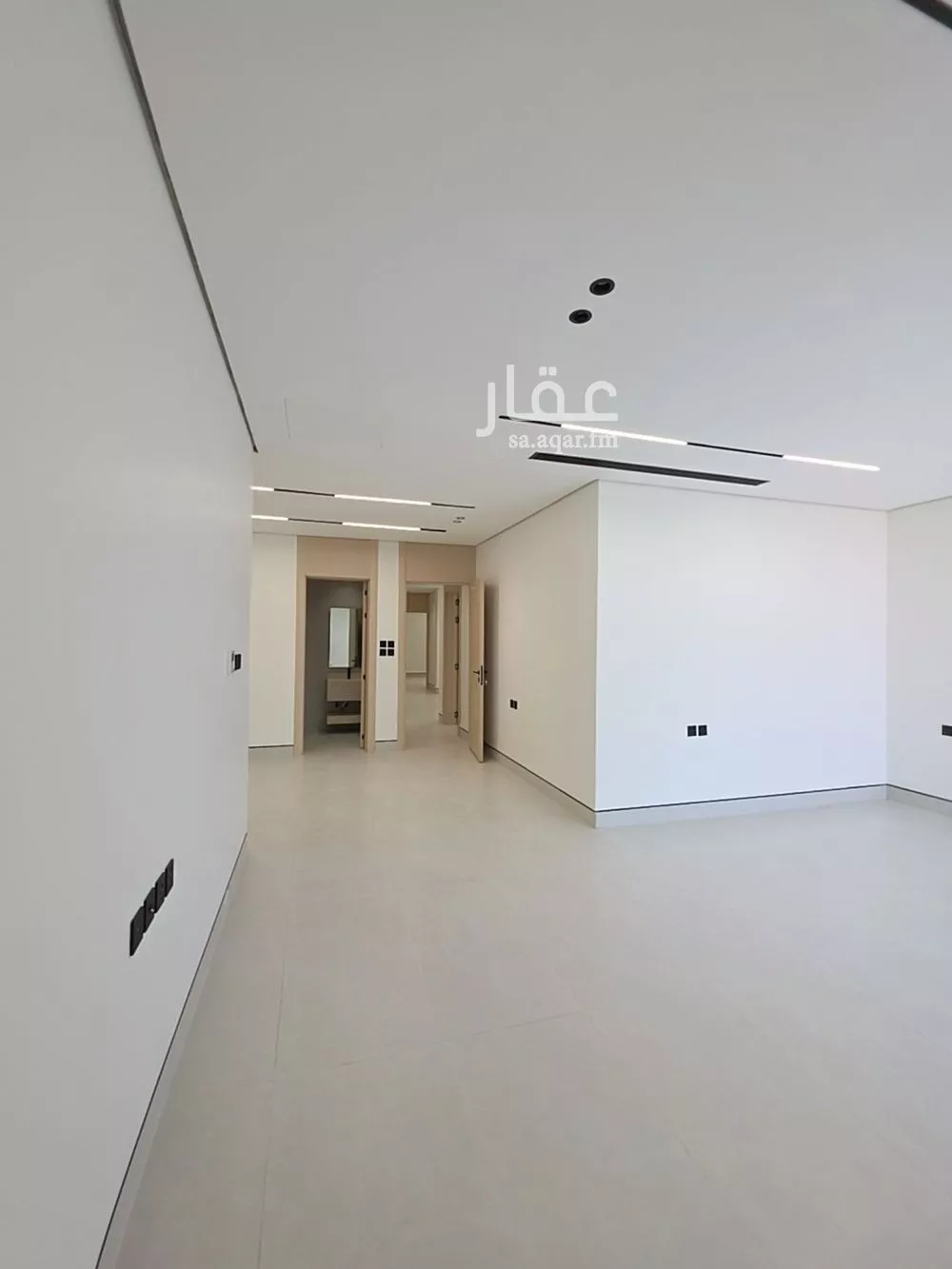 فيلا 8 غرف في النرجس 16